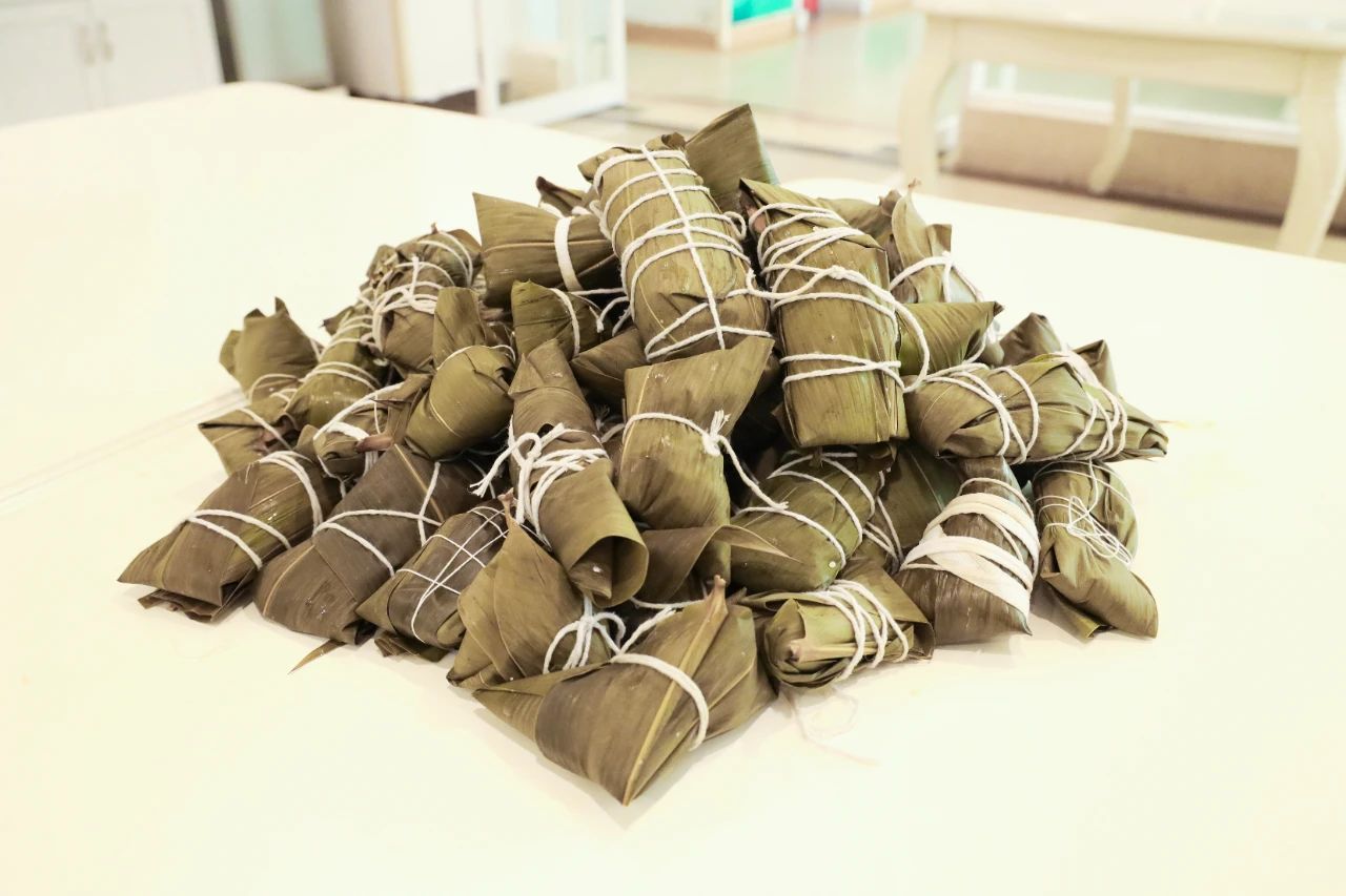 “包粽子啦！”乐善居端午节欢乐大集合！